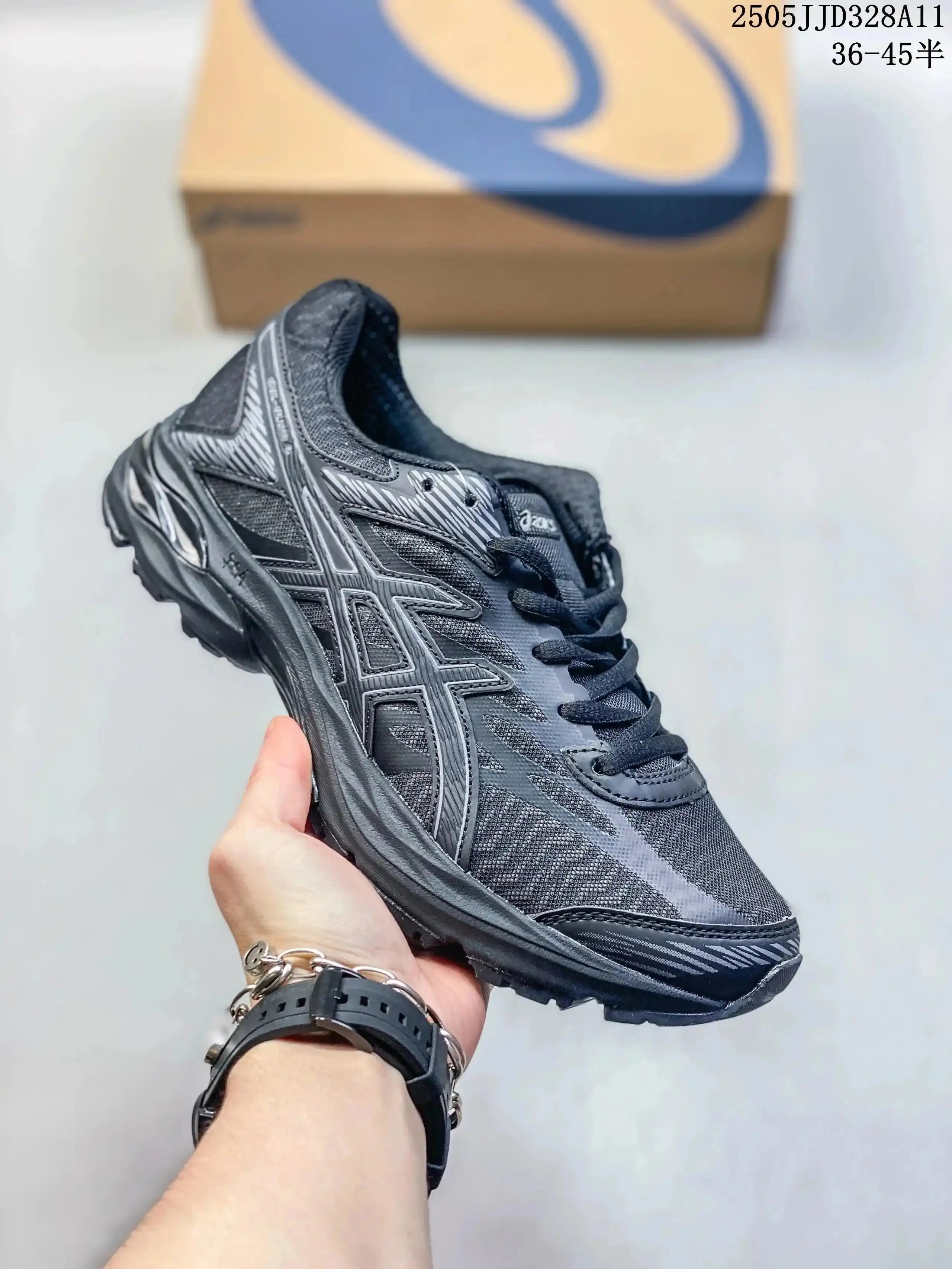 Asics /HOKA sandals River trekking shoes 2