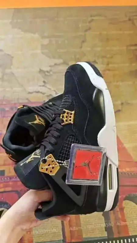 Jordan 4 8