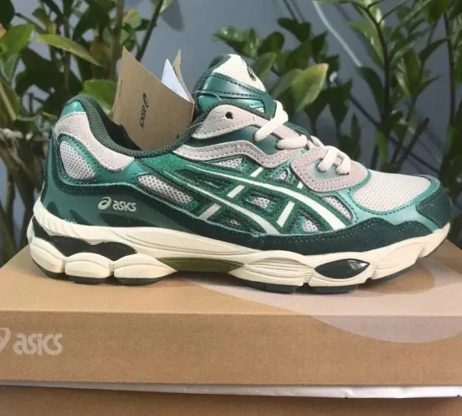 ASICS GEL-NYC 12