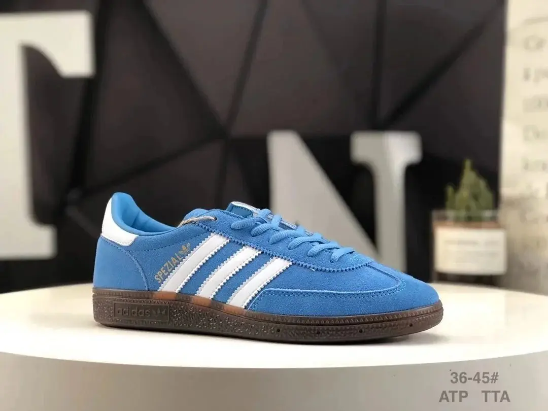 Spezial shoes (23 CP) 5