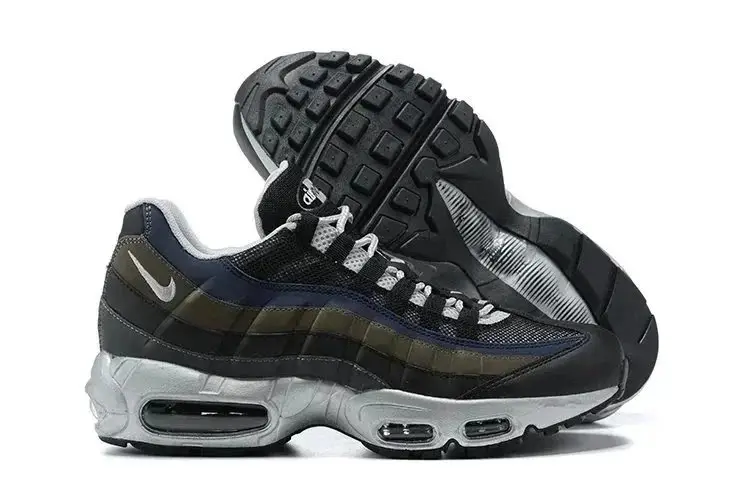 NIKE AIR MAX 95 (40 CP) 10